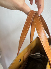 Load image into Gallery viewer, Louis Vuitton - Reade Bag - Champagne - Small
