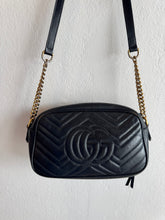 Load image into Gallery viewer, Gucci - GG Marmont small camera Crossbody bag - Black - S - RRP$3,050
