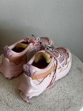 Load image into Gallery viewer, Off White -  ODSY-1000 Sneaker - Pink - 35.- New - RRP$1,200
