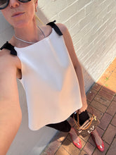 Load image into Gallery viewer, Harris Tapper - Lise Bow Detail Top - Ivory - 8

