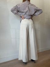Load image into Gallery viewer, Viktoria &amp; Woods - Wide Button Pants - Beige - 1

