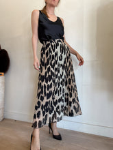 Load image into Gallery viewer, Sample Carla Zampatti - Satin Tank Top - Black - 6 - BNWT
