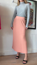 Load image into Gallery viewer, Scanlan Theodore - Pleated Knit Midi Skirt - Peach - M/L

