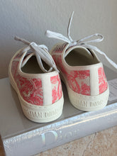 Load image into Gallery viewer, Dior - Walk'n'Sneaker Oblique Embroidered Sneakers - Pink- 36 -RRP$1650
