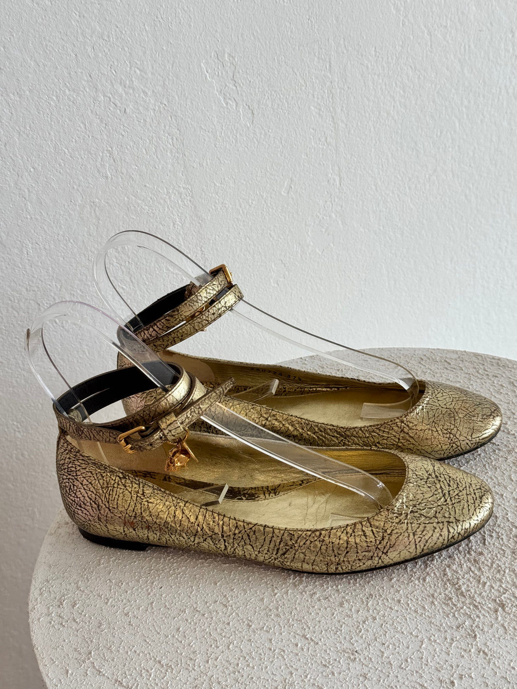 Alexander McQueen - Wrap Ankle Ballet Flats - Gold - 37.5