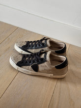 Load image into Gallery viewer, Philippe Model - Sneaker - Grey suede w silver glitter  - 40
