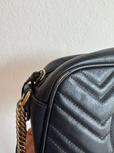 Load image into Gallery viewer, Gucci - GG Marmont small camera Crossbody bag - Black - S - RRP$3,050

