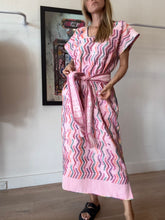 Load image into Gallery viewer, Pippa Holt - Kaftan w belt - Pink - OS - RRP$1,587
