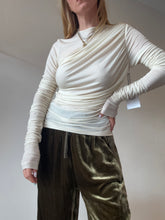 Load image into Gallery viewer, Agolde - Tania Twist LS Tee - Oat Milk - L - BNWT - RRP $349
