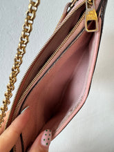 Load image into Gallery viewer, Louis Vuitton - Pallas Crossbody Bag w chain - Monogram w pink - S
