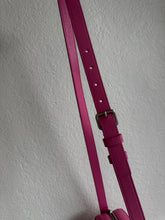 Load image into Gallery viewer, Jacquemus - Le Baneto Crossbody Camera Bag - Pink - S
