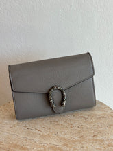 Load image into Gallery viewer, Gucci - Dionysus Super Crossbody Leather Bag - Dusty Grey - S
