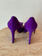 Load image into Gallery viewer, Oscar de la Renta - Square Toe w Buckle Detail Heels - Purple - 38
