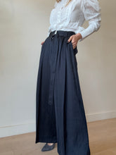 Load image into Gallery viewer, Lee Matthews - Wide Leg Pants w belt - Black - 2
