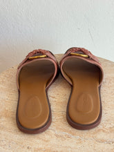 Load image into Gallery viewer, Chloe - Hana Leather Slides - Pink - 37
