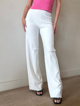 Load image into Gallery viewer, Scanlan Theodore - Crepe Knit Wide Leg Pants - White - XS

