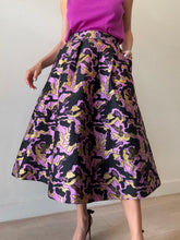 Load image into Gallery viewer, Baum und Pferdgarten - Metallic Abstract Full Skirt - Black/Pink - 40
