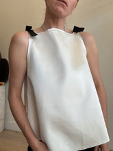 Load image into Gallery viewer, Harris Tapper - Lise Bow Detail Top - Ivory - 8
