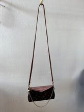 Load image into Gallery viewer, Louis Vuitton - Pallas Crossbody Bag w chain - Monogram w pink - S
