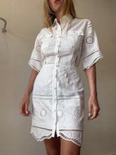 Load image into Gallery viewer, Pasduchas - SS Embroidery Mini Dress - White - 6

