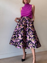 Load image into Gallery viewer, Baum und Pferdgarten - Metallic Abstract Full Skirt - Black/Pink - 40
