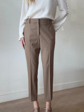 Load image into Gallery viewer, Theory - Cropped Pants - Tan - 8
