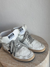Load image into Gallery viewer, Golden Goose - Sky-Star Hi Top Sneaker - 38
