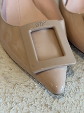 Load image into Gallery viewer, As is - Roger Vivier - Virgule Pointed Kitten Slingback Heels - Beige Patent Leather- 41 - RRP$1560
