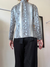 Load image into Gallery viewer, Carla Zampatti - Silk Top w Pussy Bow - Snake Print - 10
