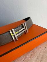 Load image into Gallery viewer, Hermes - H au Carre Epsom Reversible Leather belt - Taupe/Black w Silver Hardware  - 95 -  RRP$1520
