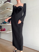 Load image into Gallery viewer, Alex Perry - Lyndon - Stretch Crepe L/S Contrast Sweetheart Maxi Dress w Velvet Bust Detail - Black - 14
