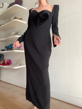 Load image into Gallery viewer, Alex Perry - Lyndon - Stretch Crepe L/S Contrast Sweetheart Maxi Dress w Velvet Bust Detail - Black - 14
