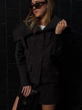 Load image into Gallery viewer, Vintage Gucci by Tom Ford - F/W 2003 Oversized Collar Jacket w zip front - Black - 44IT
