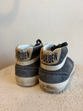 Load image into Gallery viewer, Golden Goose - Suede Glitter Mid Star Cotton Wave Sneaker - Grey - 38 - RRPP$980
