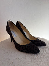 Load image into Gallery viewer, Jimmy Choo - Victory Classic Pump - Grey Leopard Ponyhair- 39 -RRP$989
