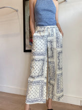 Load image into Gallery viewer, Oroton - Drawstring Pants - Bandana Print - 8
