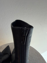 Load image into Gallery viewer, Scanlan Theodore - Ankle Boots - Black - 39. - RRP$700

