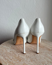 Load image into Gallery viewer, Manolo Blahnik - Panunzia BB Heels - White - 41
