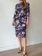 Load image into Gallery viewer, Moss &amp; Spy - Autumn Meadow Shift Midi Dress - Pink /Lilac/Navy - 10 - NWT - RRP$1215
