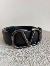 Load image into Gallery viewer, Valentino - VLOG Signature Calfskin Belt 40mm - Black - 34 - RRP$900
