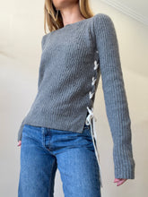 Load image into Gallery viewer, Autumn Cashmere - Cashmere Jumper w lace up side - Grey - XS
