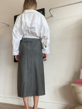 Load image into Gallery viewer, Lee Matthews - Newman midi raw hem Skirt - grey - 0 - NWT RRP $649
