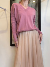 Load image into Gallery viewer, Cable - Cashmere V Neck Jumper - Rose - M
