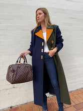 Load image into Gallery viewer, Victoria Beckham - Skinny Flare Jeans - Dark Denim - 28
