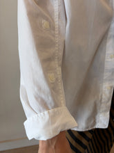 Load image into Gallery viewer, Citizens of Humanity - Classic LS  Shirt w Pocket - White - S
