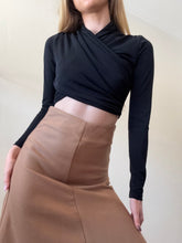 Load image into Gallery viewer, Esse - LS Odessa Crossover Top - Black - 8 -nwt
