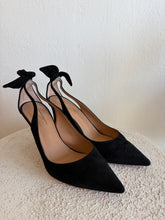 Load image into Gallery viewer, Aquazzura - Deneuve Pumps - Black  Suede - 39 - RRP $1400
