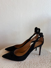 Load image into Gallery viewer, Aquazzura - Deneuve Pumps - Black  Suede - 39 - RRP $1400
