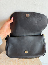 Load image into Gallery viewer, Gucci  - Soho Flap Bag w Tassel- Black - S
