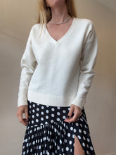Load image into Gallery viewer, Bec &amp; Bridge - V Neck Wool Jumper - Ivory - S
